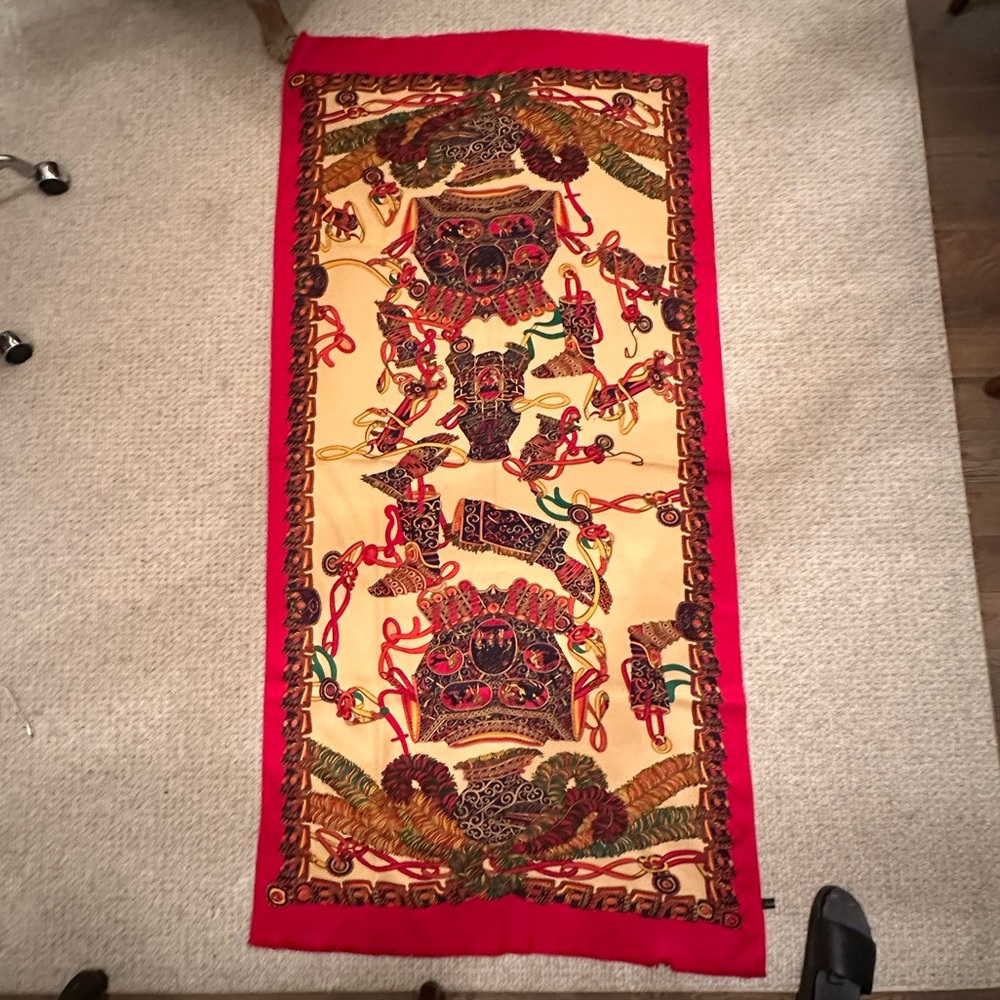 Cashmere Large beautiful scarf 35x68